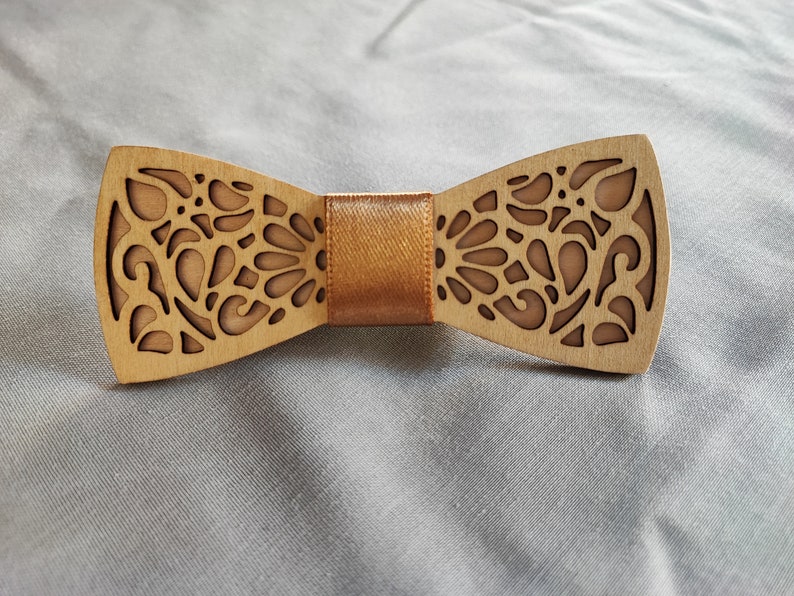 Wooden bow tie image 6