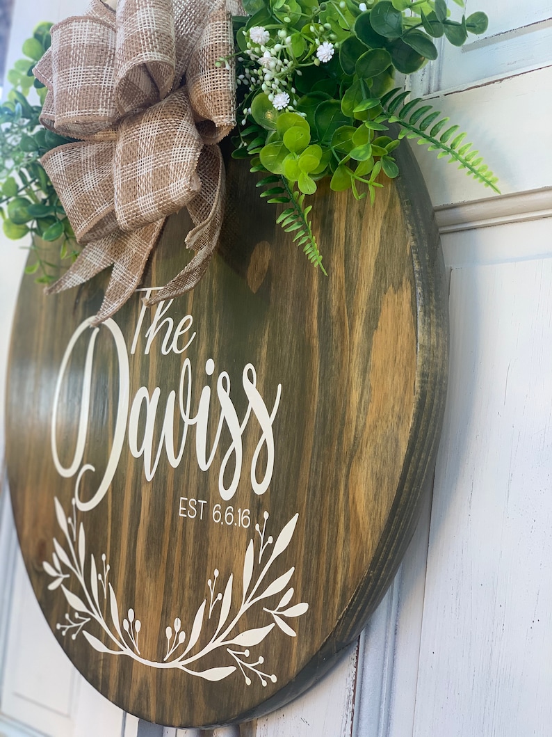 Personalized Round Door Hanger Front Door Hanger Last Name Etsy