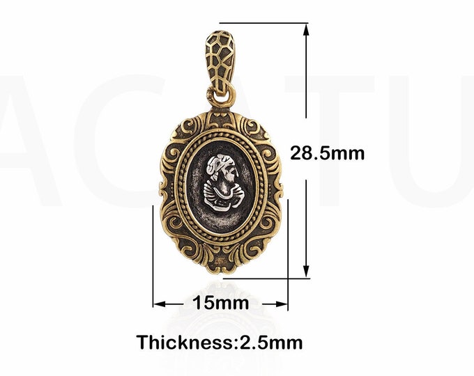 Vintage Figure Pendant,18K Gold Filled Engraved Necklace,MicroPavé CZ Vintage Jewelry,Round Charm, DIY Jewelry Supplies,28.5x15x2.5mm