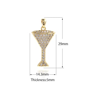 1 pz. Ciondolo a forma di calice da vino riempito in oro 18 carati, ciondolo a forma di tazza, ciondolo a forma di calice in zirconia cubica MicroPave, forniture per gioielli fai da te