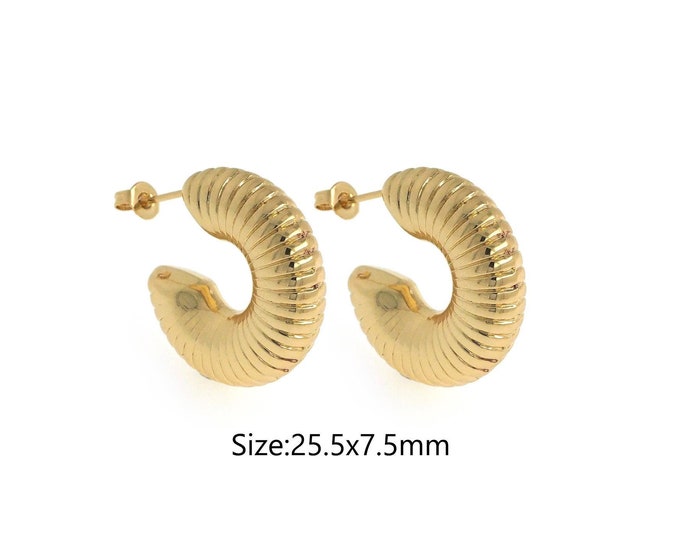 Crescent Earrings,18K Gold Filled Dainty Earrings,Twist Moon Stud Earrings, Gift for Her, Moon Charm,