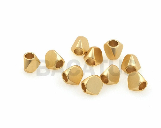 Irregular triangular spacer beads,Irregular beads, triangular shaped beads with cut surfaces, DIY jewelry beads 1PCS