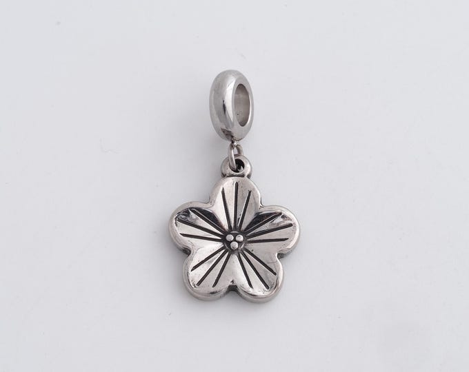 Stainless Steel Flower Pendant,Flower Charms,Flower Charm Bracelet Necklace for DIY Jewelry Making Supply,29.2x16.2x2.4mm
