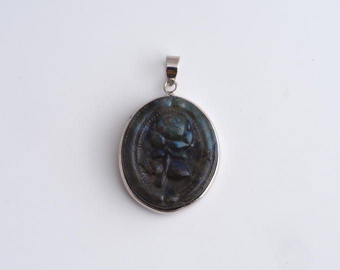 Rose Flower Gemstone Pendant,Natural Stone Charms,Flower Crystal Gemstone Charm DIY Jewelry Making Supply,38.4x24.2x8.7mm
