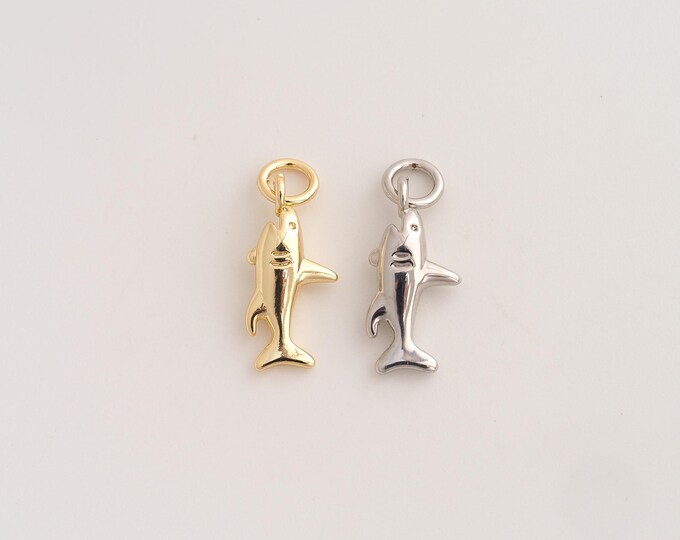 18K Gold Filled Shark Charm,Dainty Marine Life Pendant,Shark Pendant ,DIY Jewelry Supplies,19.6x7.8x3.5mm
