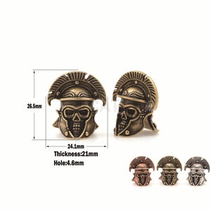 1PCS  Retro Warrior Head Spacer, Knight Helmet, Metal Head Spacer, Suitable For Paracord Bracelet Keychain 26.5x24.1x21mm Hole 4.6mm