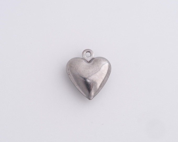 25 pcs Stainless Steel Heart Pendant,Dainty Heart Charms,Heart Charm Bracelet Necklace for DIY Jewelry Making Supply,16x13.6x5.2mm