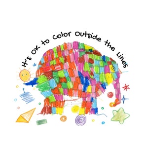 Elefante autista colorido PNG, "Não tem problema colorir fora das linhas" Design de clipart de elefante de giz de cera, download digital de PNG de autismo arco-íris.