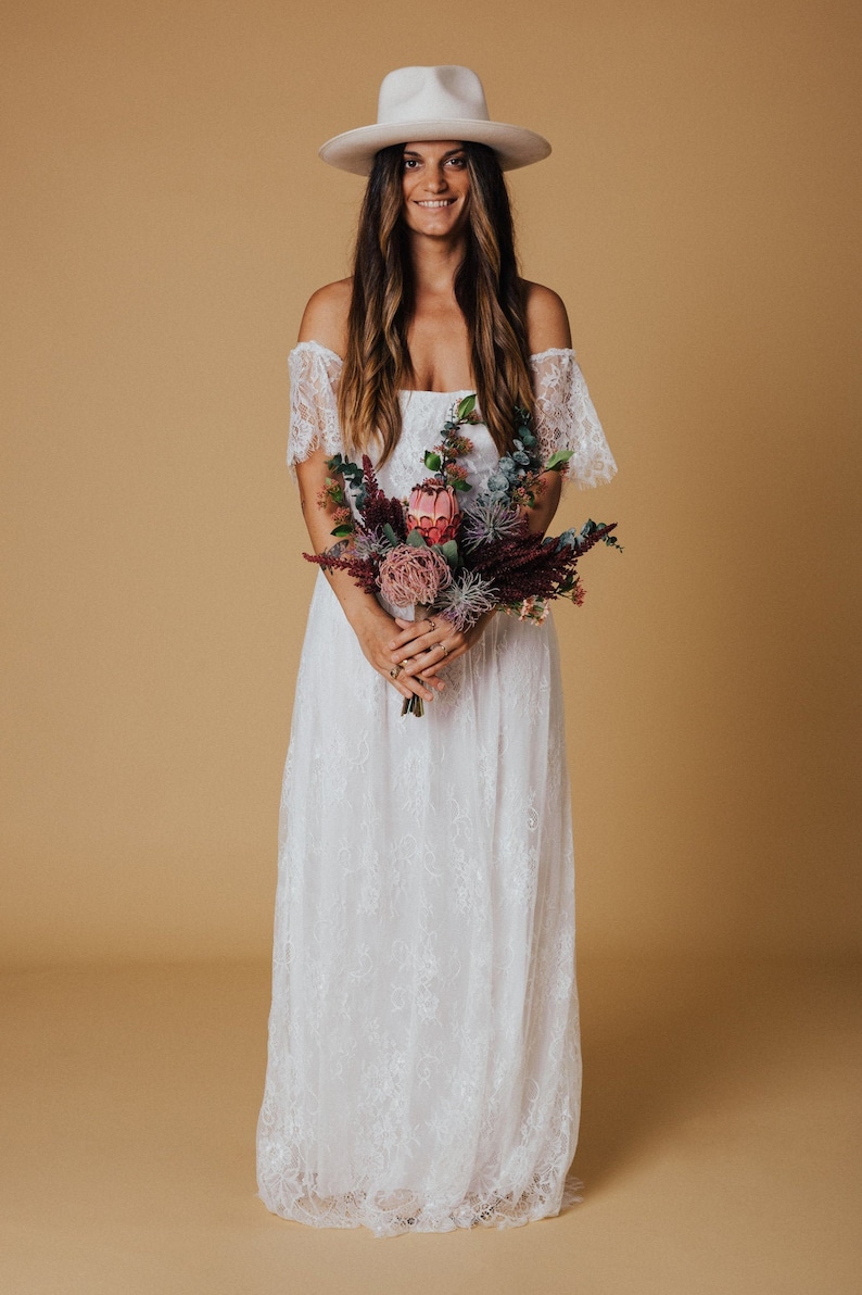 Ageratum Houstonianum and Amaranthus Wedding bouquet Beautiful Silk Eucalyptus Faux Emperor Wild /& Bohemian