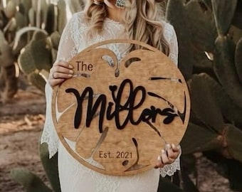 Libro degli ospiti per matrimonio tropicale Monstera: nome di famiglia personalizzato, legno inciso con lettere in rilievo