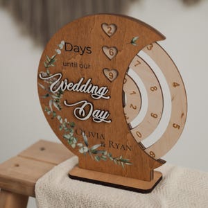 Wooden Countdown Calendar for Wedding, Custom Engagement Gift for Couple, Days Until Wedding Day Display Calendar, Bridal Shower Gift
