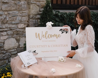 Classical Wedding Welcome Sign, Minimalist Wedding Décor, White Welcome Engagement Party Sign,  Personalized Wooden Board with Stand