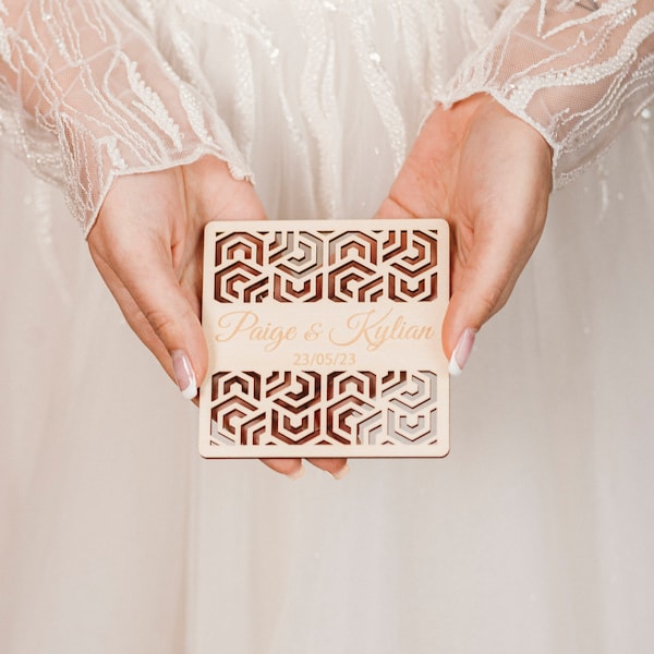 Dessous de verre de mariage personnalisés : cadeaux en bois gravés pour les invités en vrac