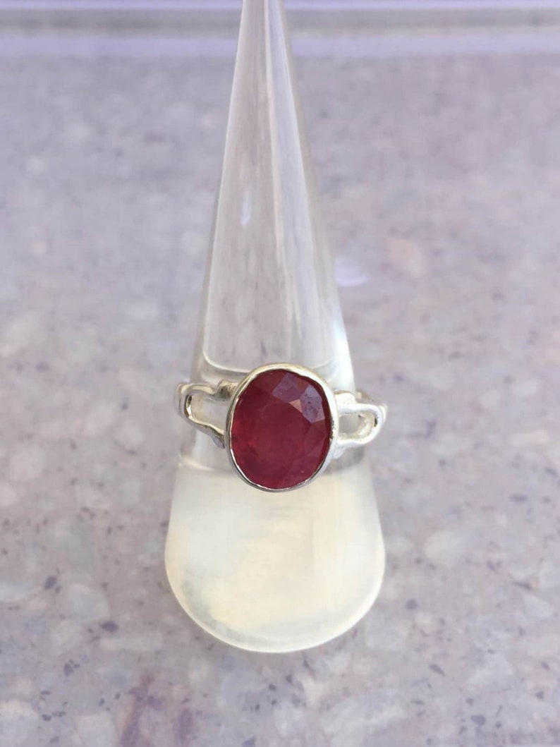 Handmade Ring For Men And Woman 925 Sterling Silver Anniversary Gift. Red Ruby 7.25 Carat Ring