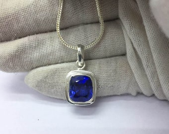 Colgante de zafiro azul/colgante vintage, colgante azul de piedra de nacimiento/regalo de aniversario y boda.