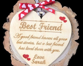 Personalised Best Friend Quote Handmade Wood Hanging Heart Plaque, Heart Sign Best Friendship Gift Decoration, Engraved Heart Shape Gift