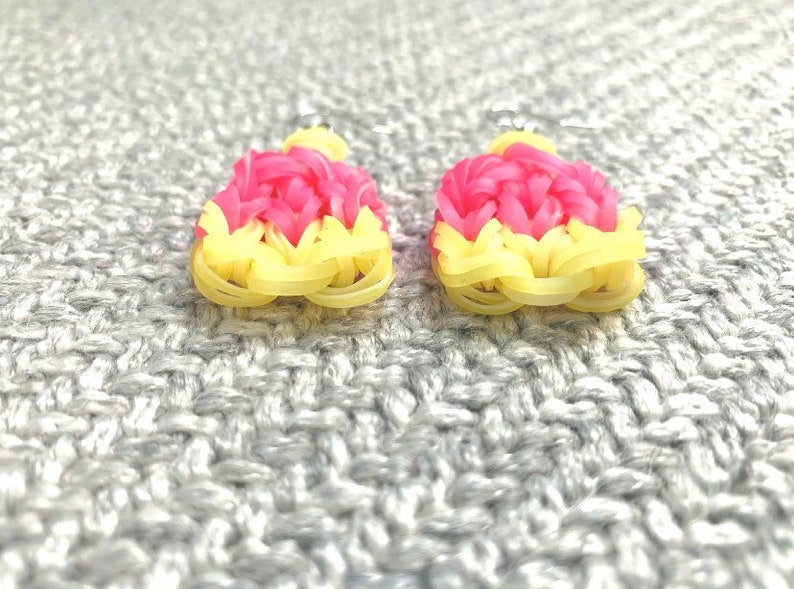 Hat Rainbow Loom Earrings Hat Earrings Rainbow Loom Winter Earrings Winter Jewelry Snowy Jewelry Snow Hat Earrings