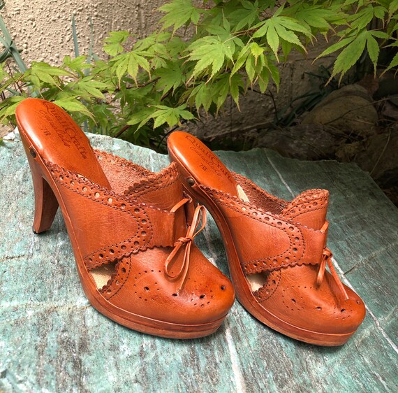 Deadstock vintage 70’s QualiCraft clogs