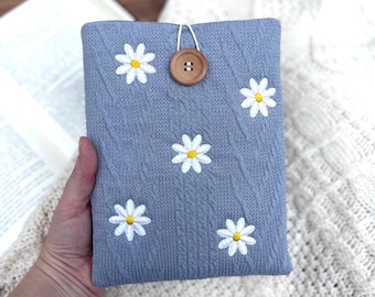 Étui pour Kindle - Pochette rembourrée pour liseuse avec écussons brodés marguerite, cadeau pour les lecteurs