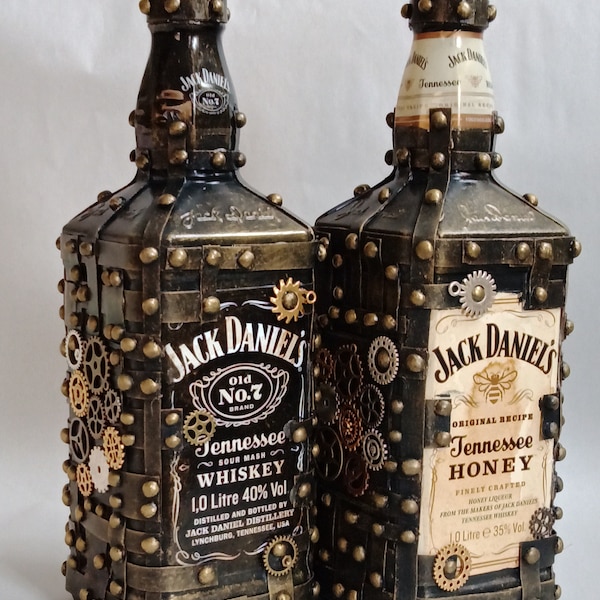 Jack Daniels Steampunk Bottle 1L Antique Brass / Gold / Vintage Gift / Bookish Gift
