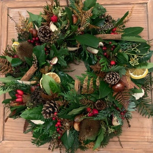 Fresh Christmas Wreath - natural