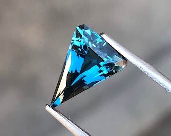 Natural London Blue Topaz Blue Fancy 11mm 2.70Ct December Birthstone for Jewelry