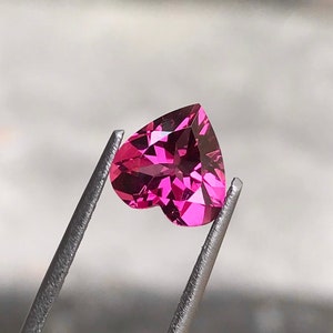 Rhodolite Granat Herzform 8 mm 2,05 Karat Natürlicher Januar Birthstone Edelstein für Schmuck