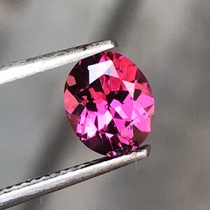 Natural Rhodolite Garnet -January Birthstone - 8 MM Rhodolite Garnet Oval - Rhodolite Garnet Oval Cut - 2.10 Carat -Gemstone for Jewelry