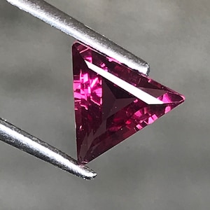 Natural Pink Rhodolite Garnet - 7 MM Rhodolite Triangle - 1.30 Carat - January Birthstone - Rhodolite For Jewellery - Rhodolite Triangle Cut