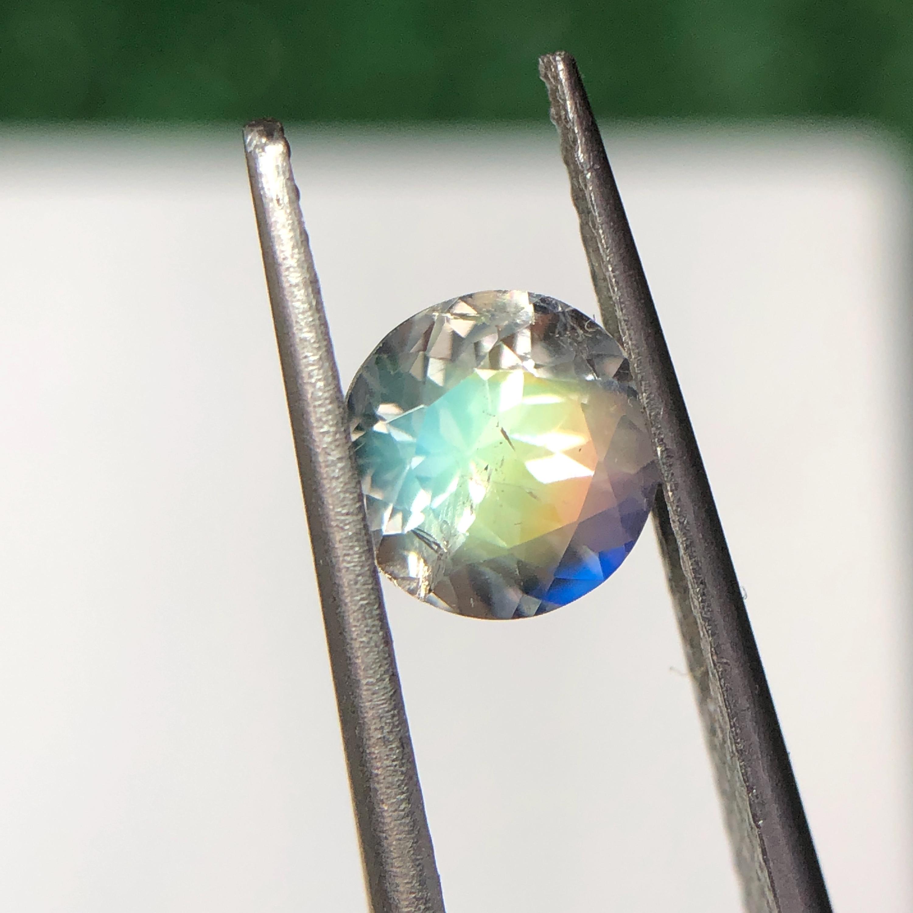 マダガスカル産　レインボームーンストーン　タンブルブレス6×10㎜（新品未使用） 天然マダガスカル産レインボームーンストーン ラウンド：0.85カラット