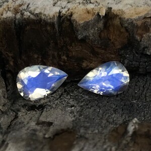 Top Rainbow Moonstone Pear - 6 MM Moonstone Pear Pair -0.75 Carat Moonstone Pair - Moonston Pear Cut - Faceted Moonstone - Blue Moonstone