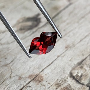 Natural Mozambique Garnet 10 MM Garnet Lips January Birthstone 1.90 Carat Lips Garnet For Jewelry Red Garnet Lips Cut Fancy Gems image 7