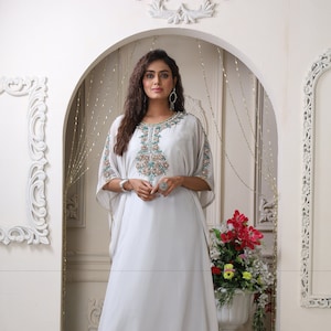Light Grey party wear kaftan dress for women dubai moroccan caftan arabic abaya maxi hand beaded farasha wedding gown jalabiya dress