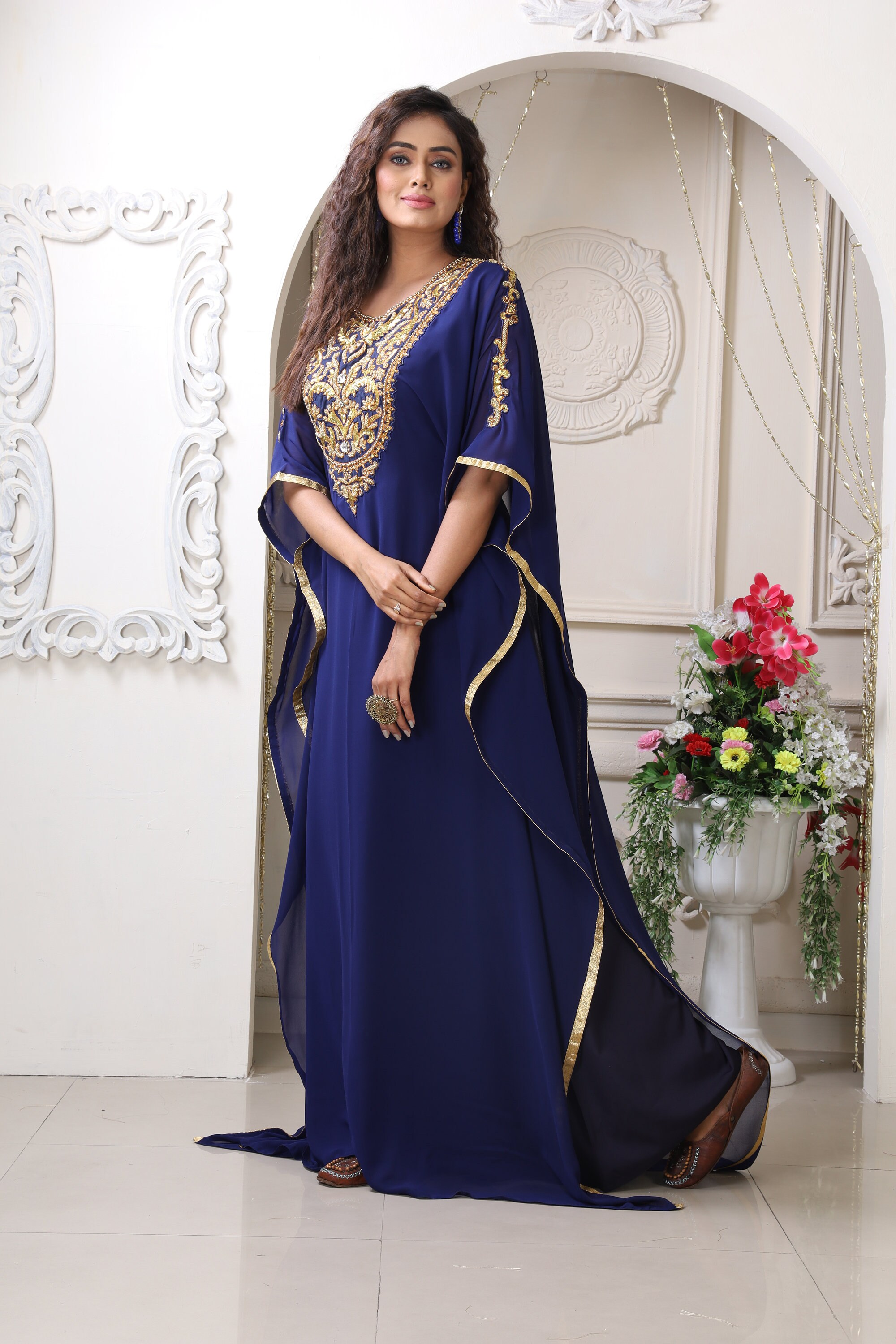 Luxe Dune Kaftan Abaya Gold