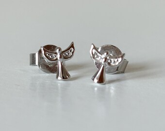 Sterling silver angel studs Sterling silver angel studs