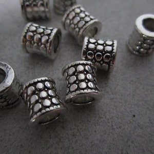 3 Perles de cheveux et barbe Viking Baril en Acier inoxydable, 8,5x8mm -trou:5mm - Argent antique pour dreadlocks, cheveux, bracelet, bijoux