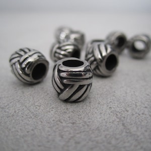 Perle de barbe cheveux bouc Viking Ronde en Acier inoxydable, 9x8mm - trou:4,5mm - Argent antique pour dreadlocks, cheveux, bracelet, bijoux