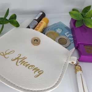 Personalisierte Leder Geldbörse, Benutzerdefinierte Brieftasche, kleine Ledertasche, Brautjungfern Geschenk, Geldbeutel, Geldbörse, Muttertag, Hochzeitsbevorzugung