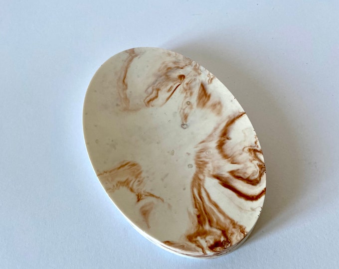Brown marble effect soap dish