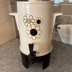 Vintage poly perk percolator electric coffee pot vintage