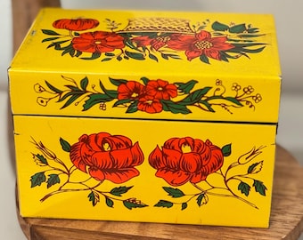 Vintage yellow and red rose floral recipe box