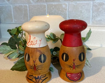 Vintage Wood Chef Cat Salt and Pepper Shakers, Japan Salty and Peppy