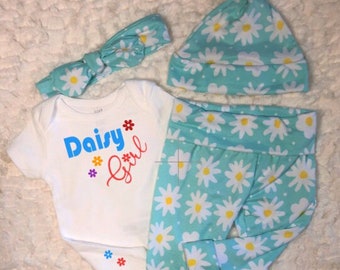 Daisy Girl Baby Outfit, Little Girl, Flowers, Leggings, Pants, Bodysuit, Hat, Headband, Newborn, Home Coming