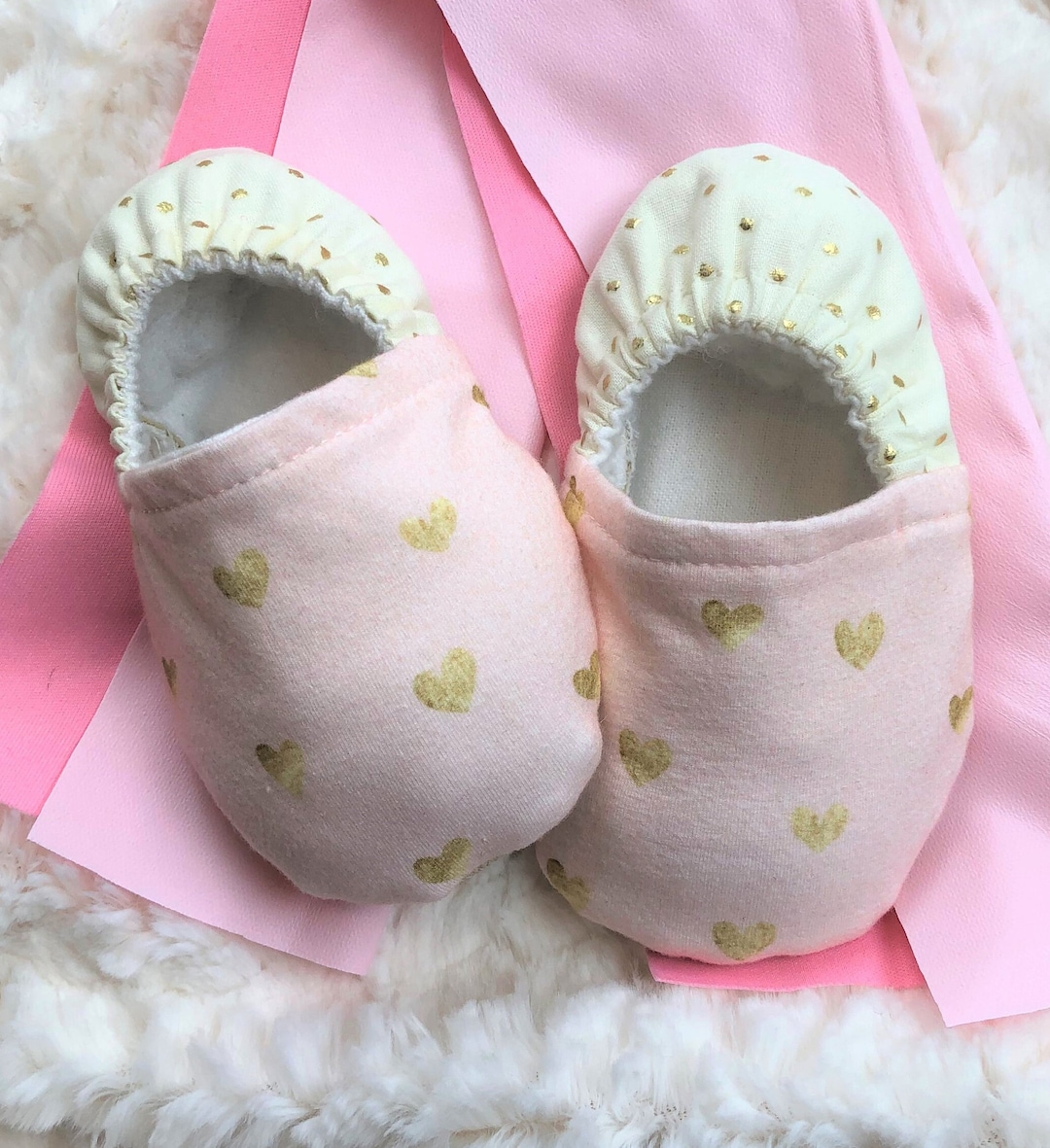 Newborn “Blossom Bear” Soft Cotton Booties – Pink Floral Anti-Slip Baby Booties main image 1