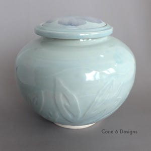 Blue Porcelain Urn with Geranium