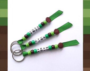 Personalised MINECRAFT themed Keyring, Choose your own Colours! Handmade Gaming Keychain, Personalised Gift, Party bag Favours, Party
