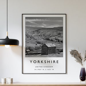 Stampa di viaggio dello Yorkshire, poster di viaggio dello Yorkshire, Inghilterra, stampa di viaggio nel Regno Unito, arte di viaggio, poster di viaggio, bianco e nero, regalo, formato A2/A3/A4