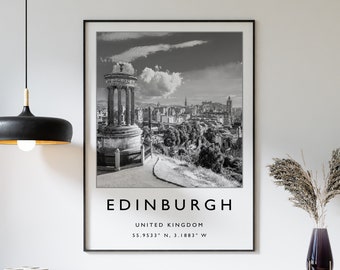 Edinburgh Schotland reisposter: zwart-wit stadsgezichtkunst