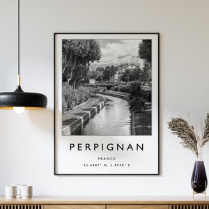 Perpignan Poster, Perpignan Travel Print, France Travel Poster, Travel Decor, Minimalist Travel Poster, Travel Gift, A1/A2/A3/A4