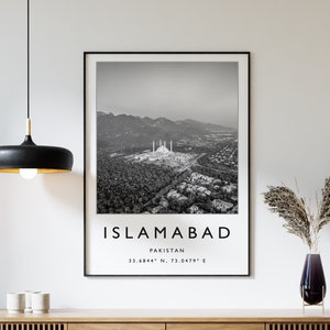 Islamabad Travel Print, Islamabad Travel Poster, Pakistan Travel Poster, Travel Art, Travel Poster, Black and White Art, Gift, A1/A2/A3/A4